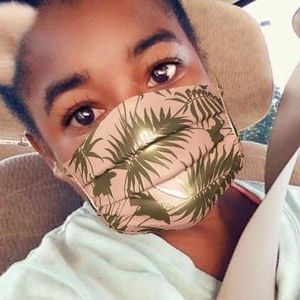 Meet your Posher, Deanna